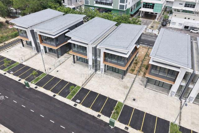 Commercial Shop Office Taman Perdana 2 Storey Semi D Simpang Ampat 1