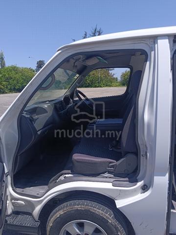 2011 Nissan URVAN 3.0 SEMI PANEL (M) - 4