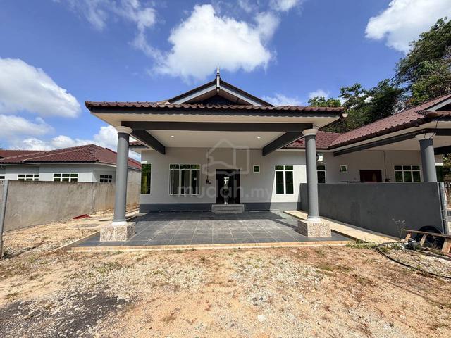 For Sale : Semi-D Setingkat Ibok, Kemaman 1