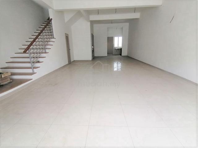 Semanja Kajang Semenyih New Unit Double Storey House Sale Low Density 1