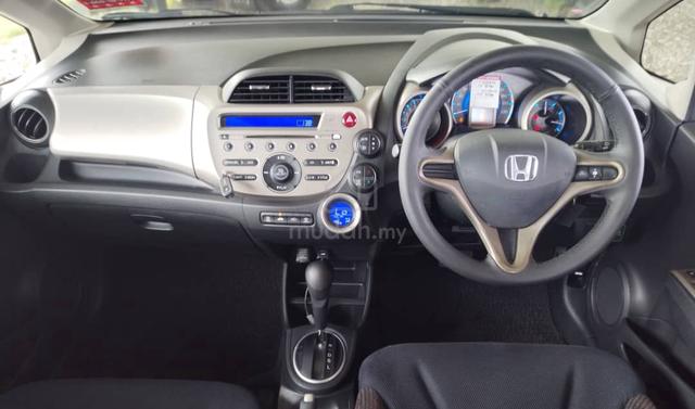 2014 Honda Jazz = FULL SERVICE HONDA RECORD - 4