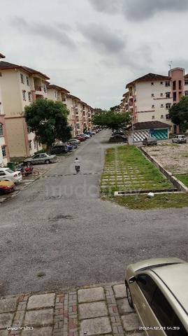 Bandar Universiti Teknologi Lagenda 1