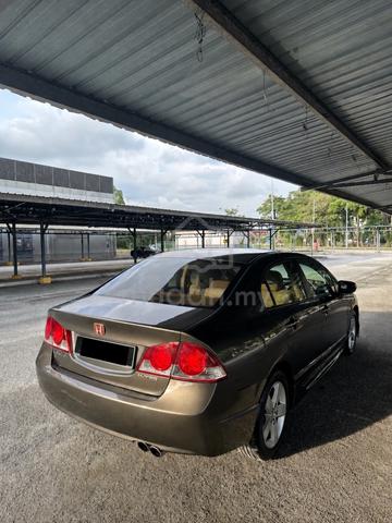 2008 Honda CIVIC 1.8 i-VTEC (A) - 3