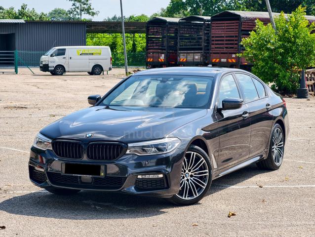 2017 Bmw 530I M-SPORT G30 FACELIFT SUNROOF FU/LOAN - 3