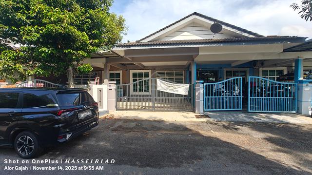 Rembia utama house for sale 1