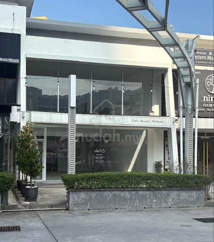 Shop-lot 1,700 sqft with Big Compound for Rent at Tanjung Tokong 1