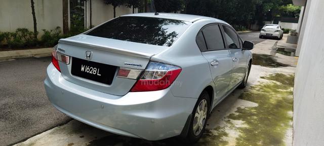 2013 Honda CIVIC 1.5 (HYBRID) (A) - 2