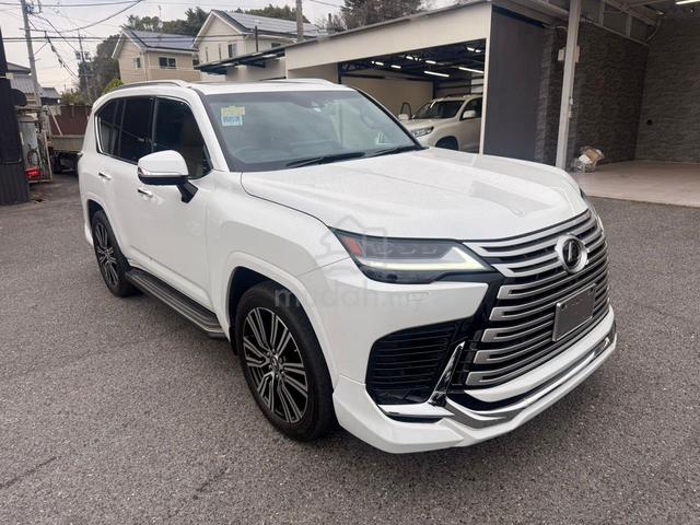 2023 Lexus LX600 with Modellista Bodykit (7Seater) - 1