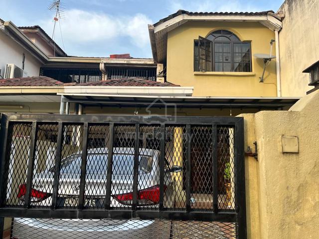 Renovated 2-sty terrace house, Seksyen 20, Shah Alam 1