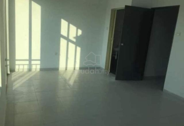 Double storey Terrace house  4