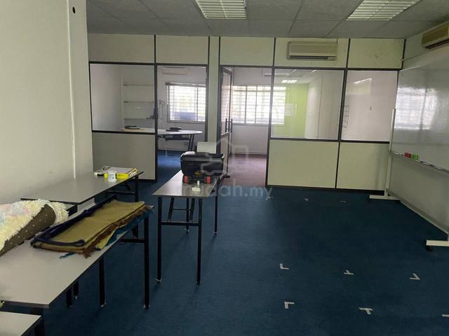 Bandar Sunway @1st floor shoplot 1