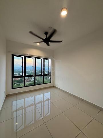 Tulip Residence, City of Elmina 1