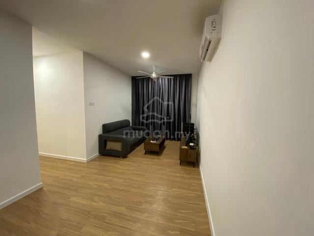 LakeFront Residence 1