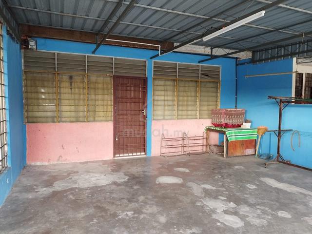 Rumah sewa taman mahsuri 1