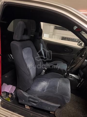 Proton Satria 1.8 - 5