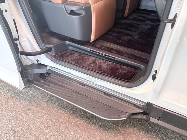 2025 Toyota VELLFIRE 2.4 Z PREMIER JBL SIDE STEP A - 1