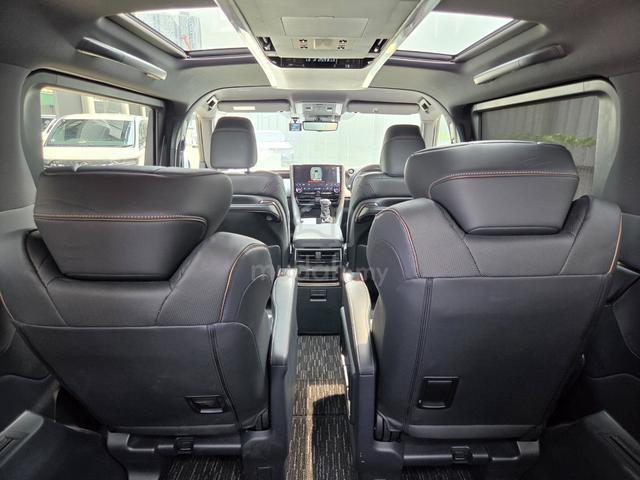 Best deal GOLD 2024 Toyota ALPHARD 2.5 Z cheapest - 5