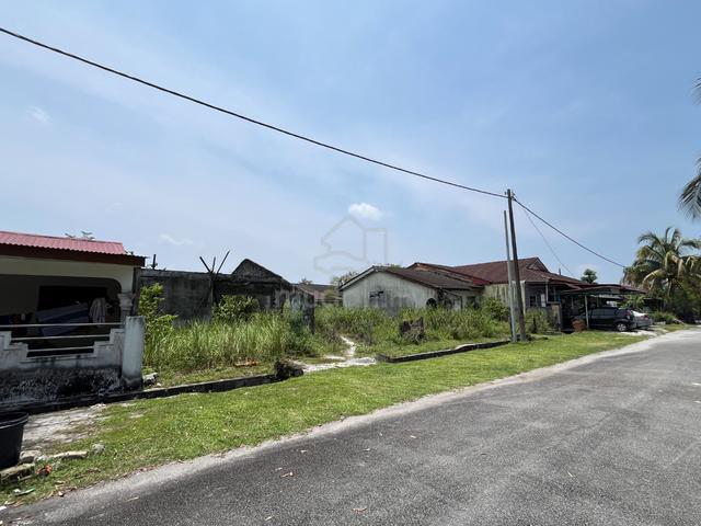 Single Storey Semi-D for Sale @ Taman Seri Bidor, Bidor 1