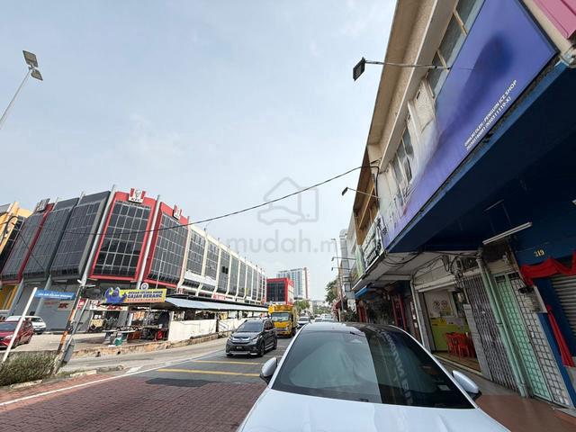 Melaka Gajah Berang Facing Mainroad Double Storey Shophouse 1