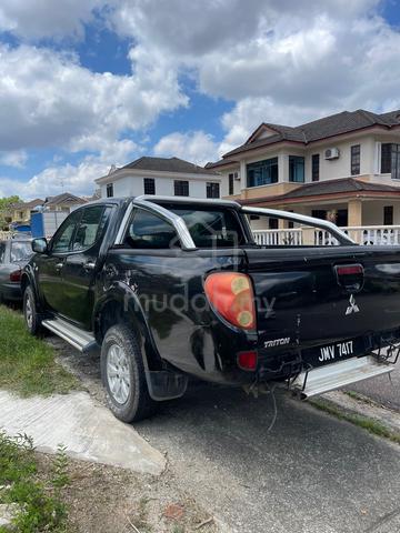 2011 Mitsubishi TRITON 2.5 RA FACELIFT (A) - 4