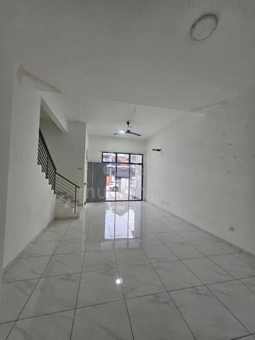 Avenue 26 Bukit Indah Double Storey Terrace House Ori Unit Near Tuas 1