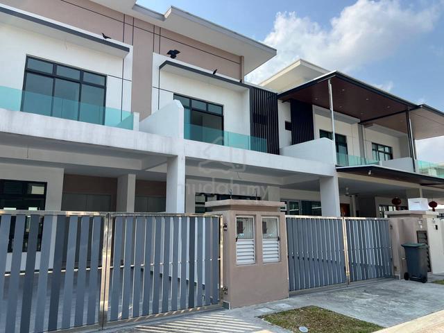 Skudai 2 Storey House Taman Pulai Bestari Renovated Partial Furnished 1