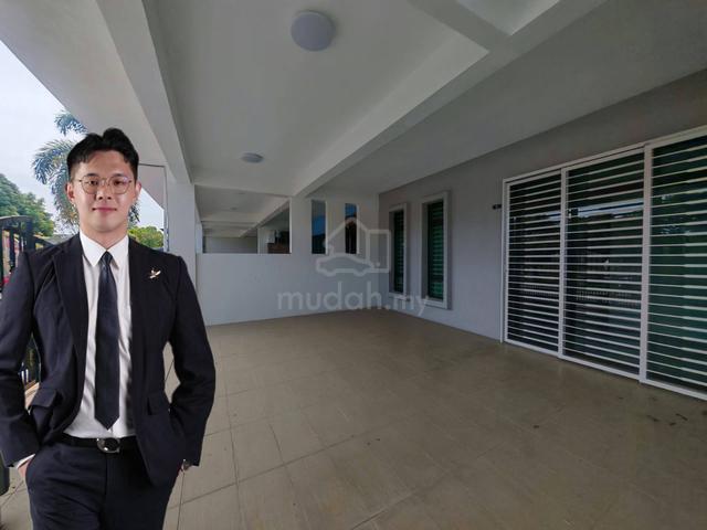 BELOW Value 300K! 3 Storey House ,Taman Limbongan Indah Melaka 1