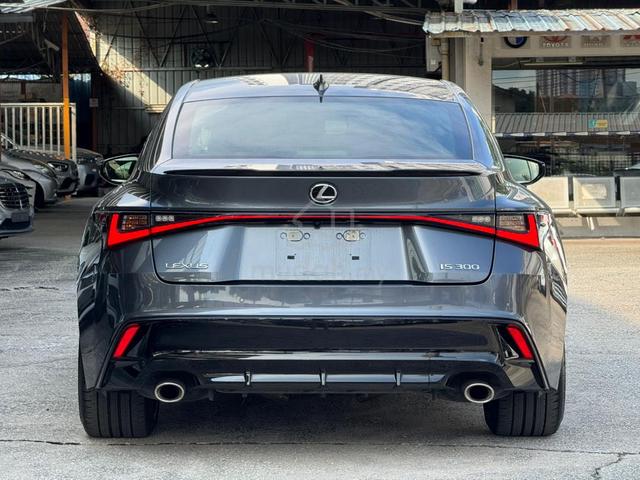 2021 Lexus IS300 2.0 F SPORT MODE BLACK 5A - 5