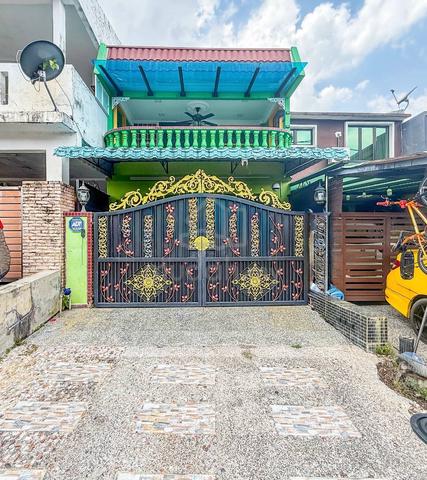 MURAH RENOVATED 2 Storey Terrace Jalan Jelok Taman Kajang Baru Kajang 1