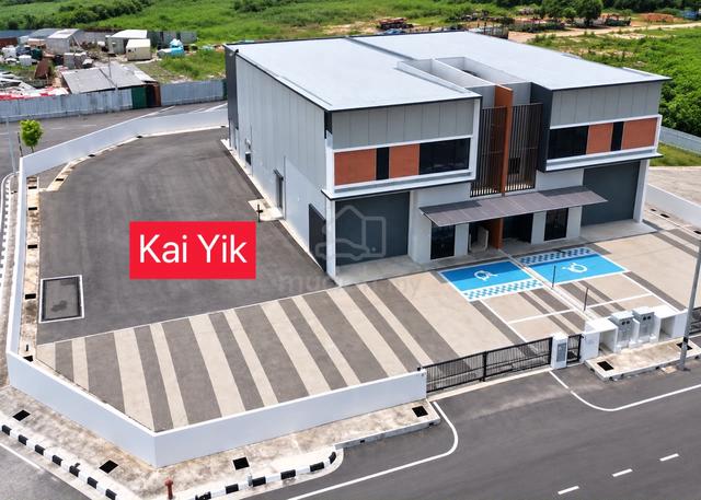 Corner Unit 1.5 Storey Semi-Detached Factory @ Palmera Industrial Park 1