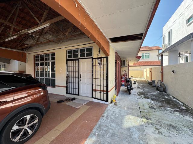 Near To Town! 2 Storey Semi D Taman Semabok Perdana, Bukit Baru 1