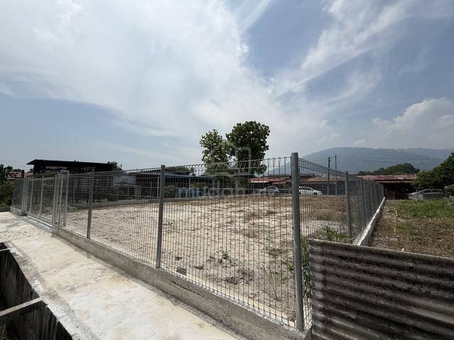 Land for Rent - Prime Location in Kamunting 1