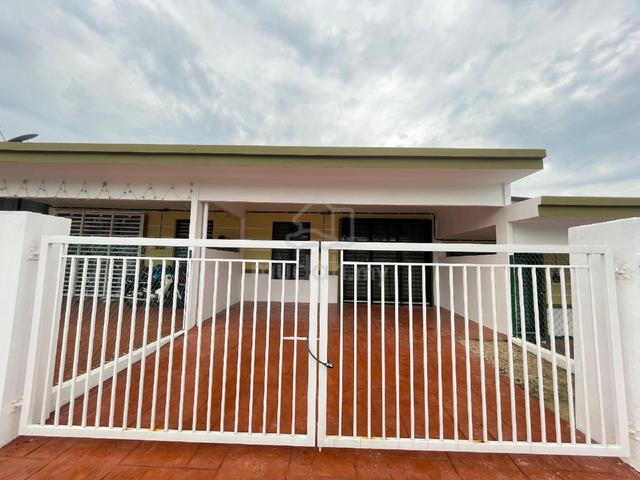 Rumah Teres 1 Tingkat Untuk Disewa, Taman Mawar Ehsan, Pedas 1