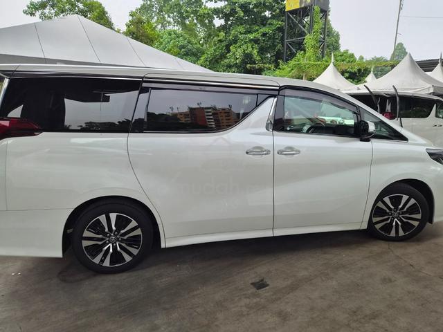 2023 Toyota ALPHARD 2.5 SC SR DB CM 18 3LED BC PC - 3