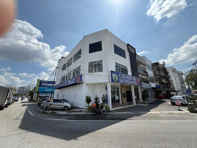 Freehold Corner bigger SHOP LOT main road 1