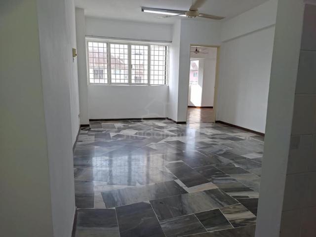Tasik Heights Apartment 1
