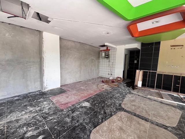 The latitude ground floor Shoplop Tanjung tokong 1