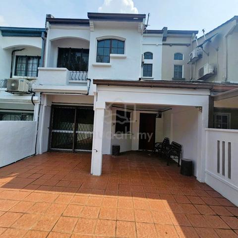 FACING OPENš· + RENOVATEDā
| 2 Storey Terrace, USJ 12, Subang Jaya 1