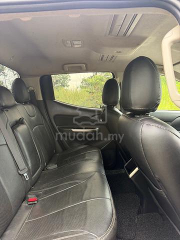 2022 Mitsubishi TRITON 2.4 VGT PREMIUM MY19 L200 - 4