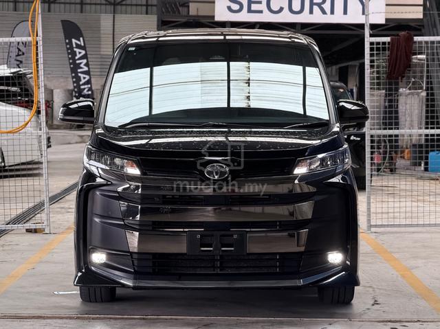 2023 Toyota NOAH 2.0 Z (A) - 3