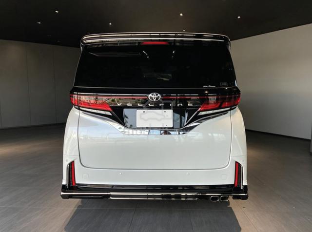 2025 Toyota VELLFIRE 2.4 Z PREMIER (A) - 4