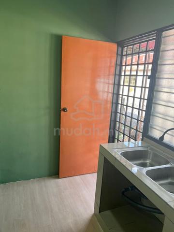 Rumah Teres Setingkat Untuk Dijual di Chemor Impian, Ipoh Perak 4