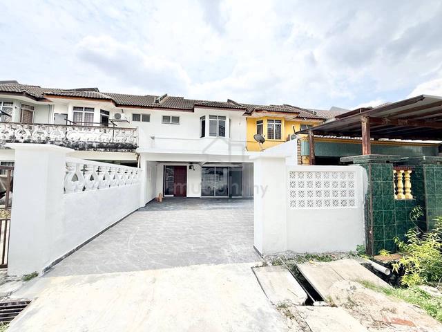 Fully Renovated 2 Storey Terrace Taman Puchong Indah 1