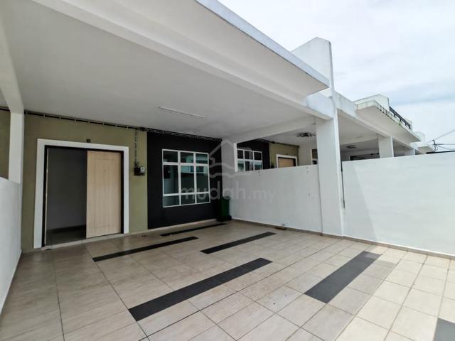 Double storey Terrace Jalan Wau Merak Bandar Layangkasa Pasir Gudang 1