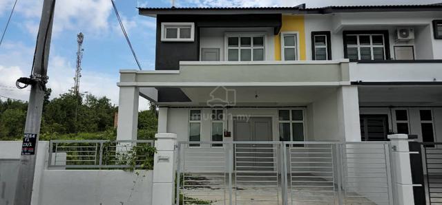 Double Storey Corner at Cheng Setia 1