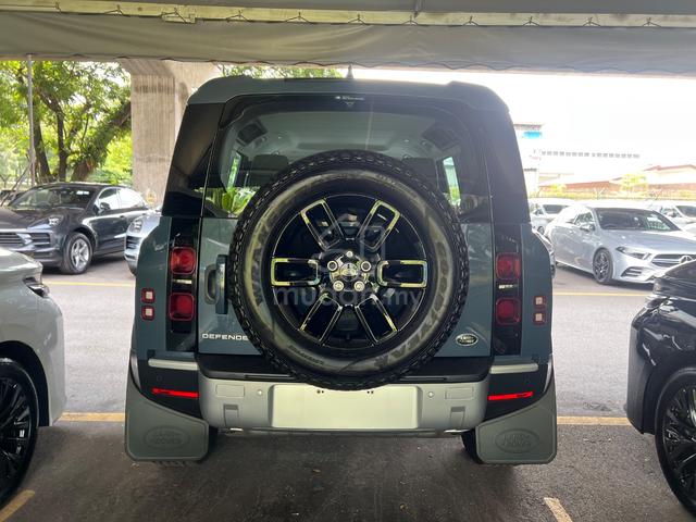 2023 Land Rover Defender 110 S EDITION SPEC - 4