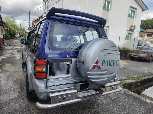 2003 Mitsubishi PAJERO 2.4 T V31V (M) - 2
