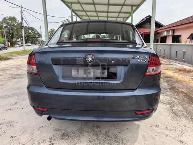 2013 proton saga  FL  1.3 cvt Auto - 4