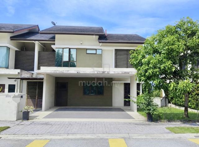 RENOVATED 3 STOREY SEMI D Twinvilla Laman Alamanda Kota Seriemas Nilai 1