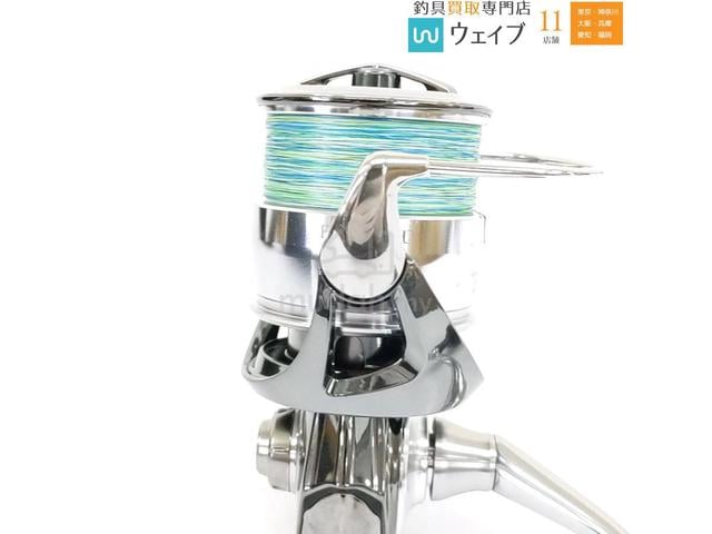 Daiwa 22 Exist LT3000-H with Livre PT35 Black Knob - photo 2 of 5